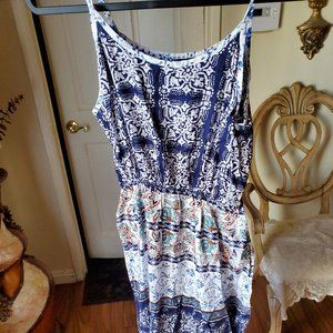 FLORAL DESIGN BACKLESS FLARED MAXI DRESS